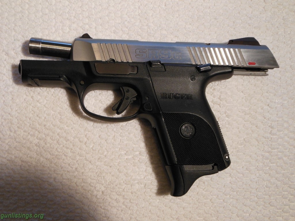 Pistols Ruger SR9c - 9mm