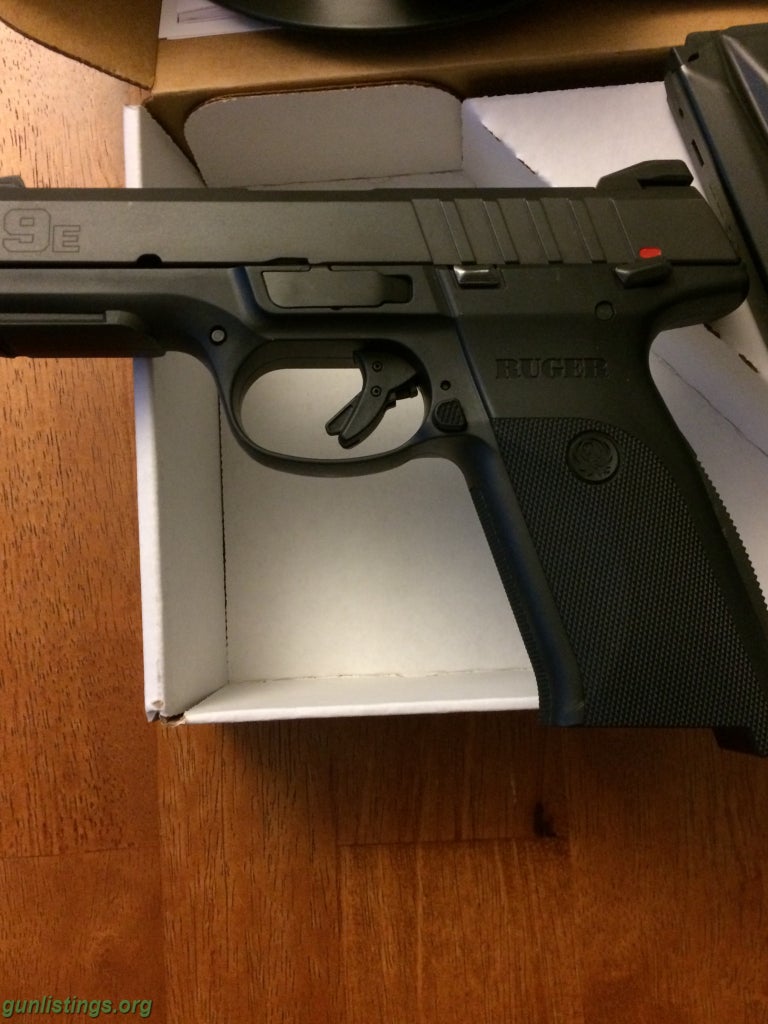 Pistols Ruger SR9E