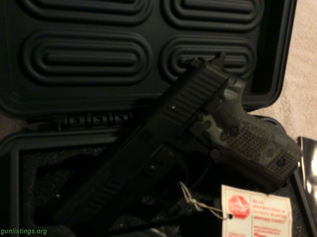 Gunlistings.org - Pistols Sig Sauer 229 Extreme - New Never Fired