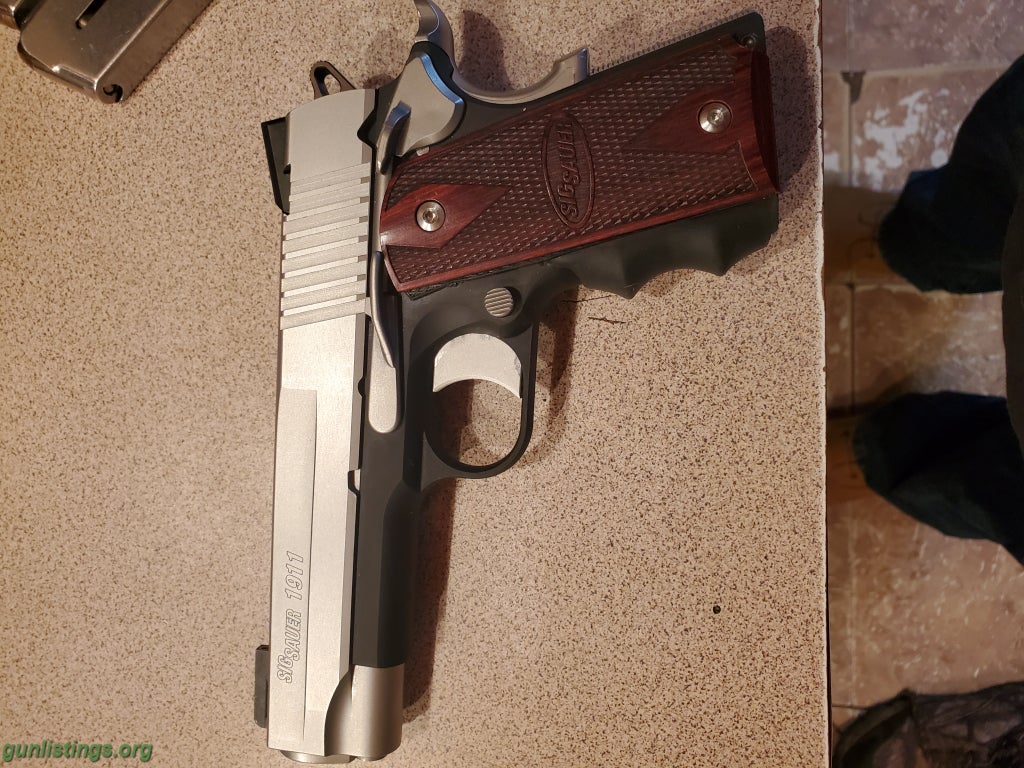 Pistols Sig Sauer C3 1911