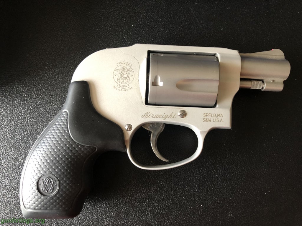 Pistols Smith & Wesson .38 Special + P