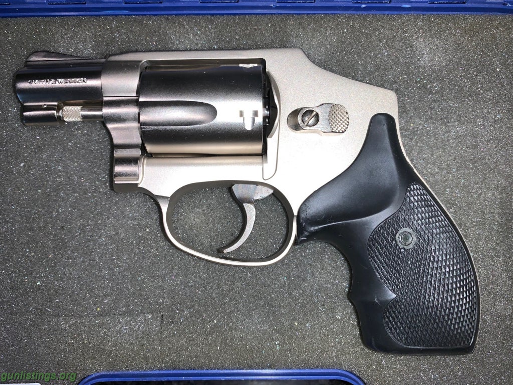 Pistols Smith & Wesson .38 SPL Airweight Revolver