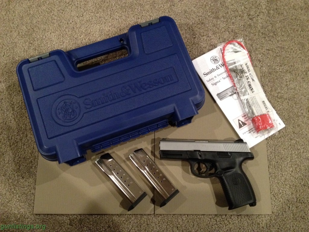 Pistols Smith & Wesson Sigma SW9VE 9MM