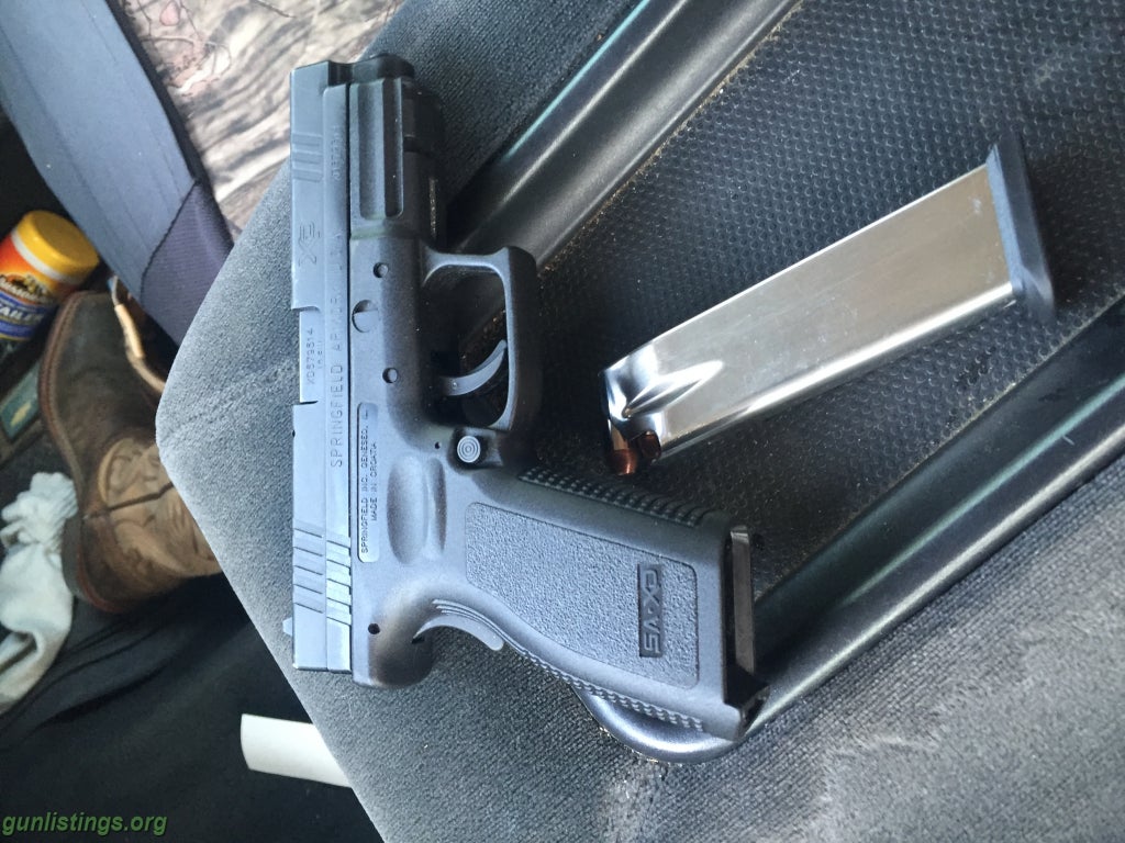 Pistols Springfield XD.40 Cal