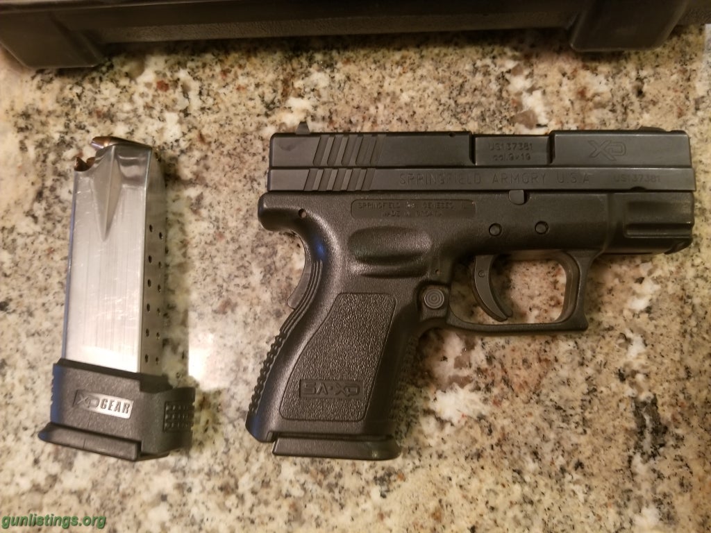 Pistols Springfield XD Sub Compact 9mm