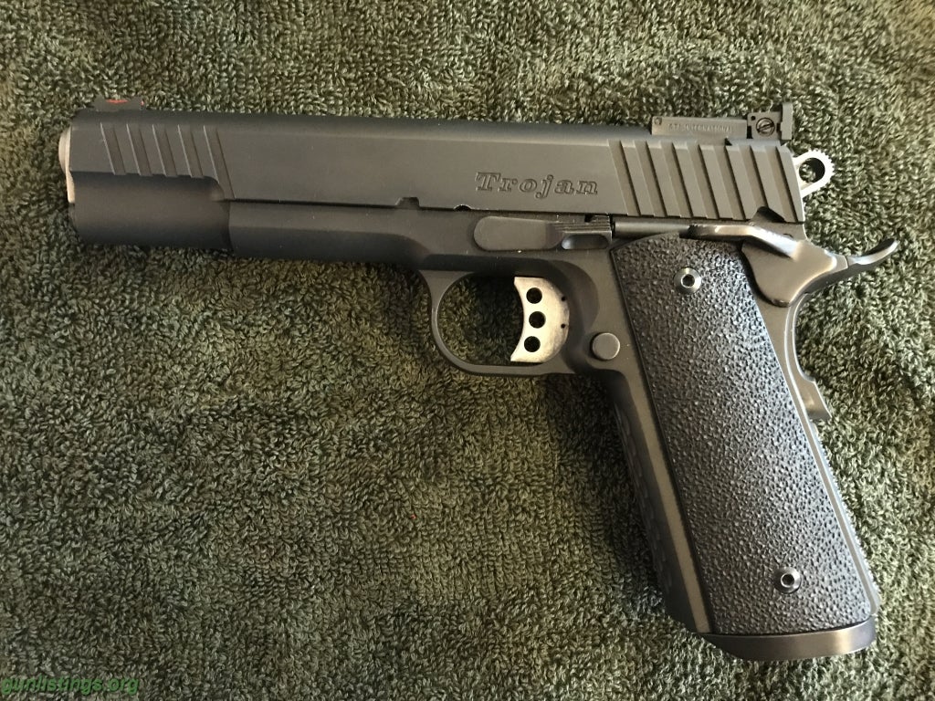 Pistols STI Trojan 9mm