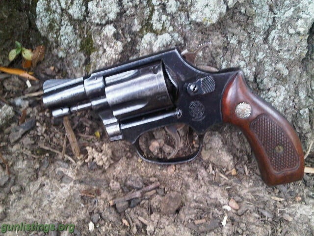 Pistols S&W 38 Special Chiefs Special Snub Nose