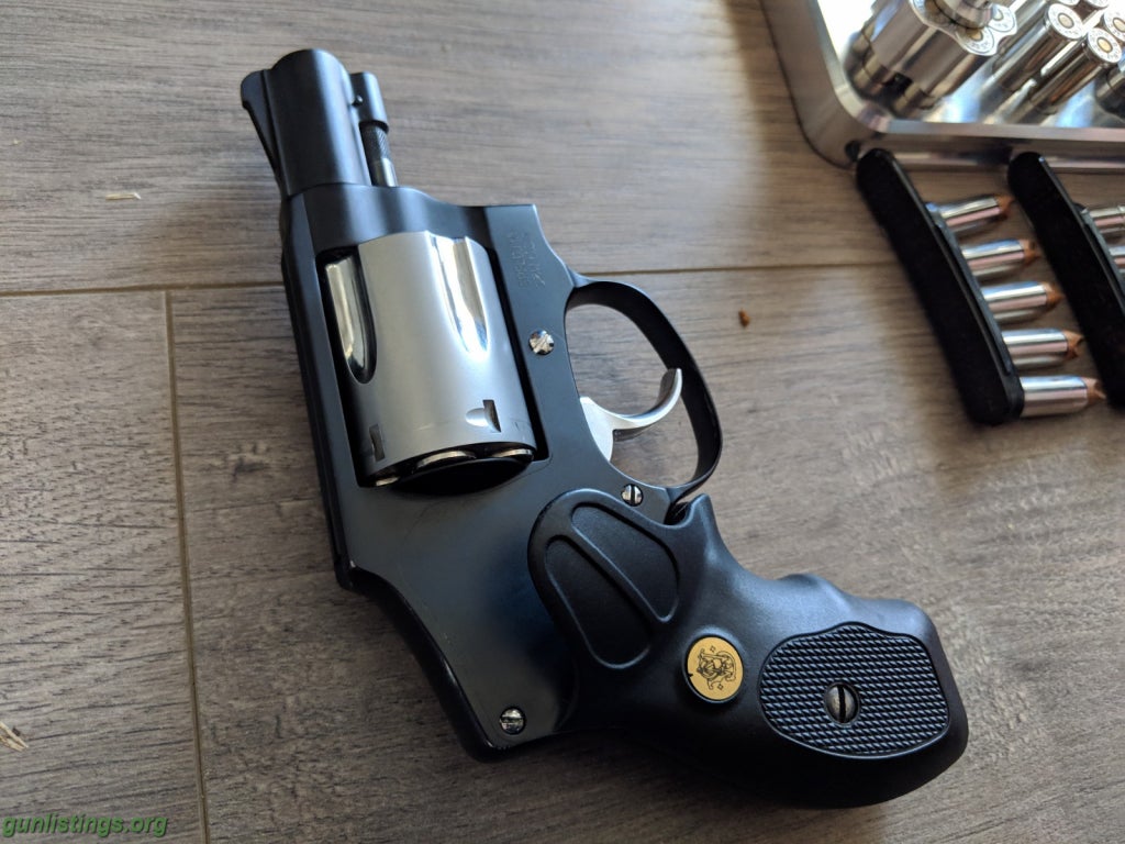 Pistols S&W 442 Performance Center Jframe