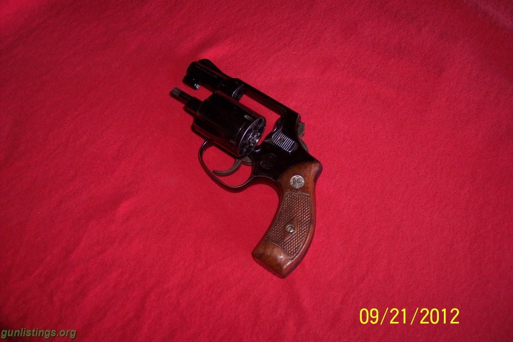 Pistols S&W Model 36 Classic-38 Special