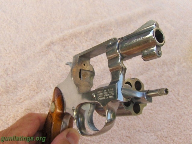 Pistols S&W MODEL 60 SS  2 INCH BBL.