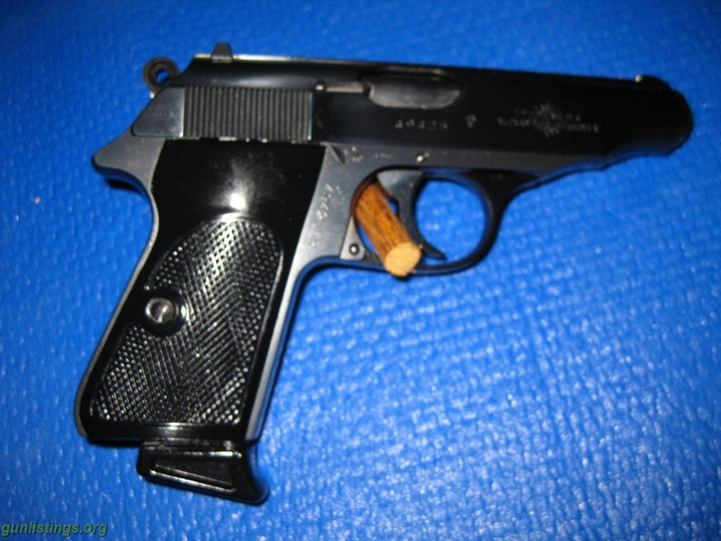 Pistols WALTHER PP