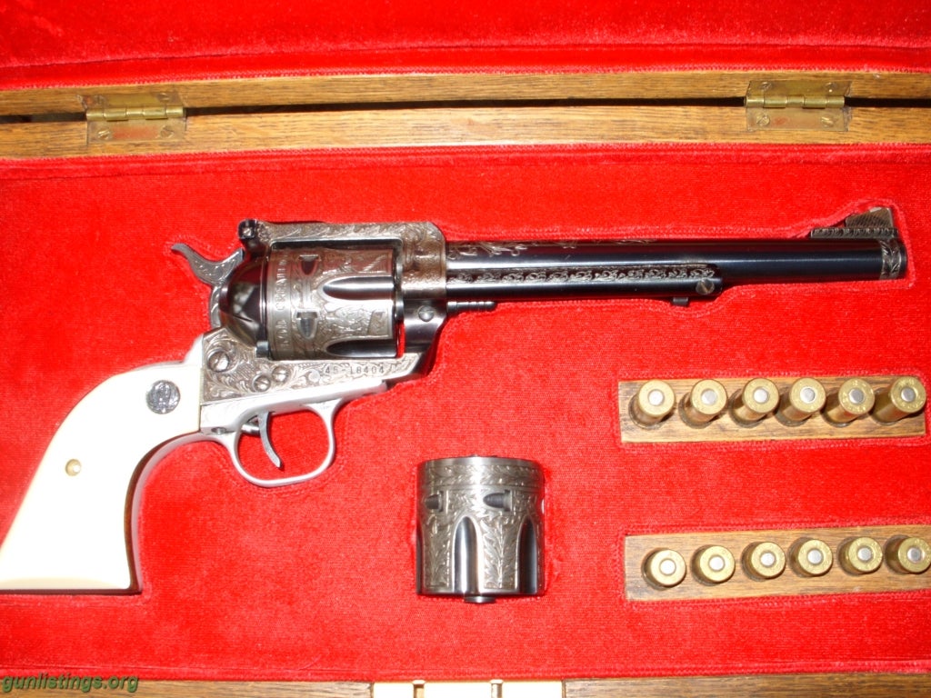 Pistols WTT.ONE OF A KIND ENGRAVED RUGER BLACKHAWK