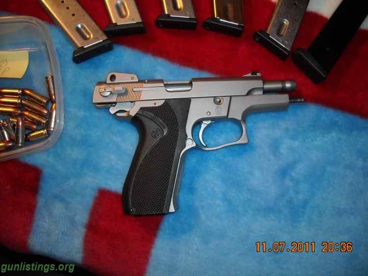 Pistols WTT S&W 5906 FOR ????