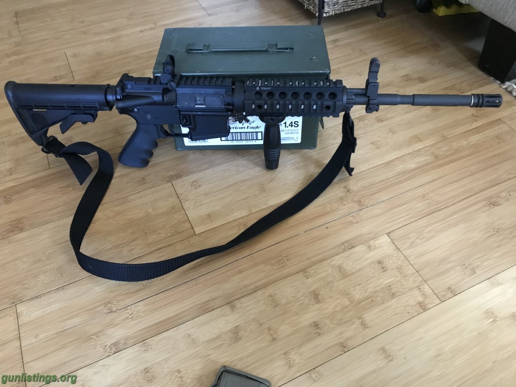 Rifles Armalite M15 Rifle