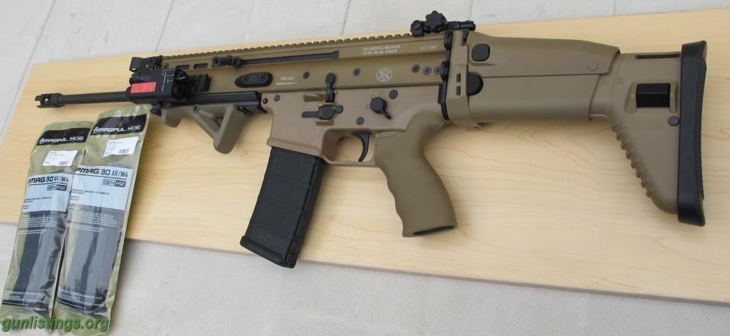 Gunlistings.org - Rifles FN SCAR FDE TAN 5.56 .223 W/ Extras