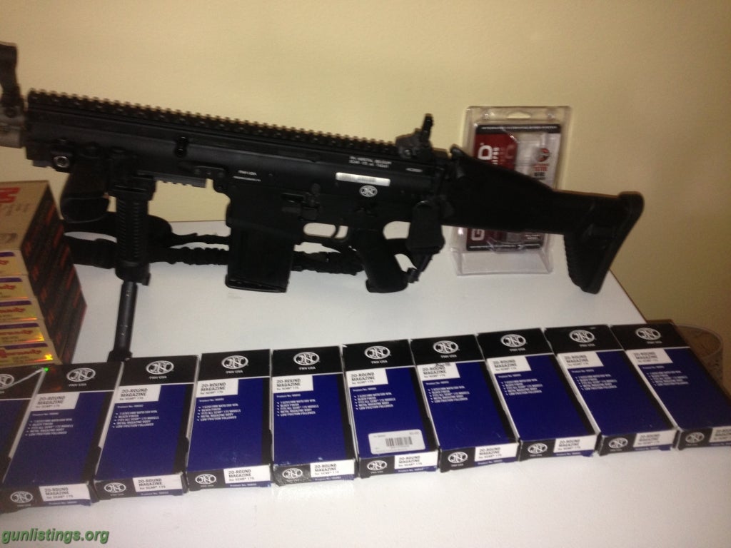 Rifles Scar 17s With Ammo And Accessories